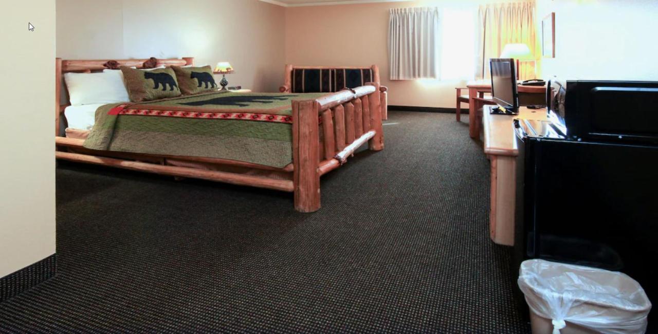 Yellowstonepark Inn&Suites Livingston Exterior foto